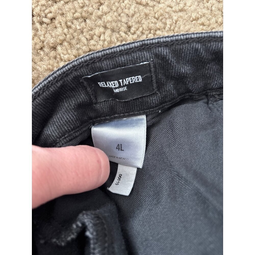 Express Womens Relaxed Tapered Mid-Rise Black Jeans, new without tags, 4 Long - Picture 4 of 5